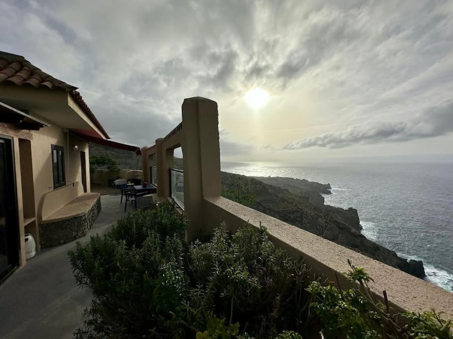 圣克鲁斯-德特内里费Peaceful Oasis With Magical Sea Views And A Pool别墅 外观 照片
